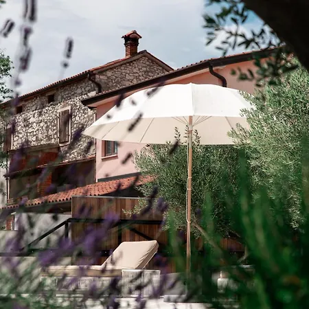 Casa Leccino Villa